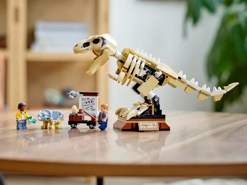 LEGO Jurassic World 76940 T. rex-dinosaurudstilling